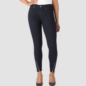 Levi’s DENIZEN High-Rise Ankle jeans